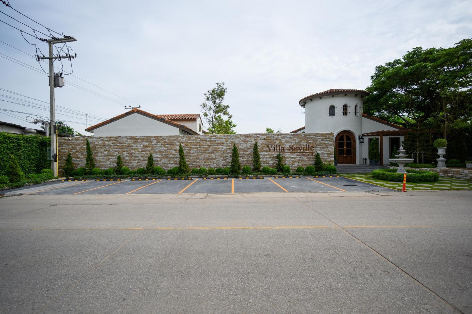 Villa Seville HHQ Exterior foto